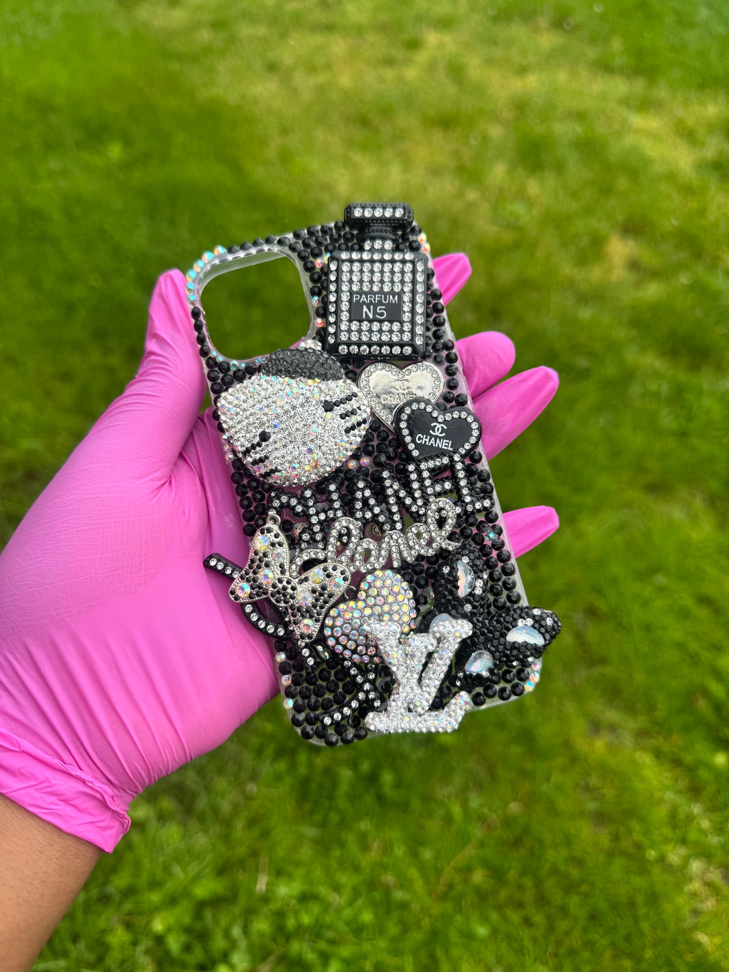 Black iPhone 13/14 junk case