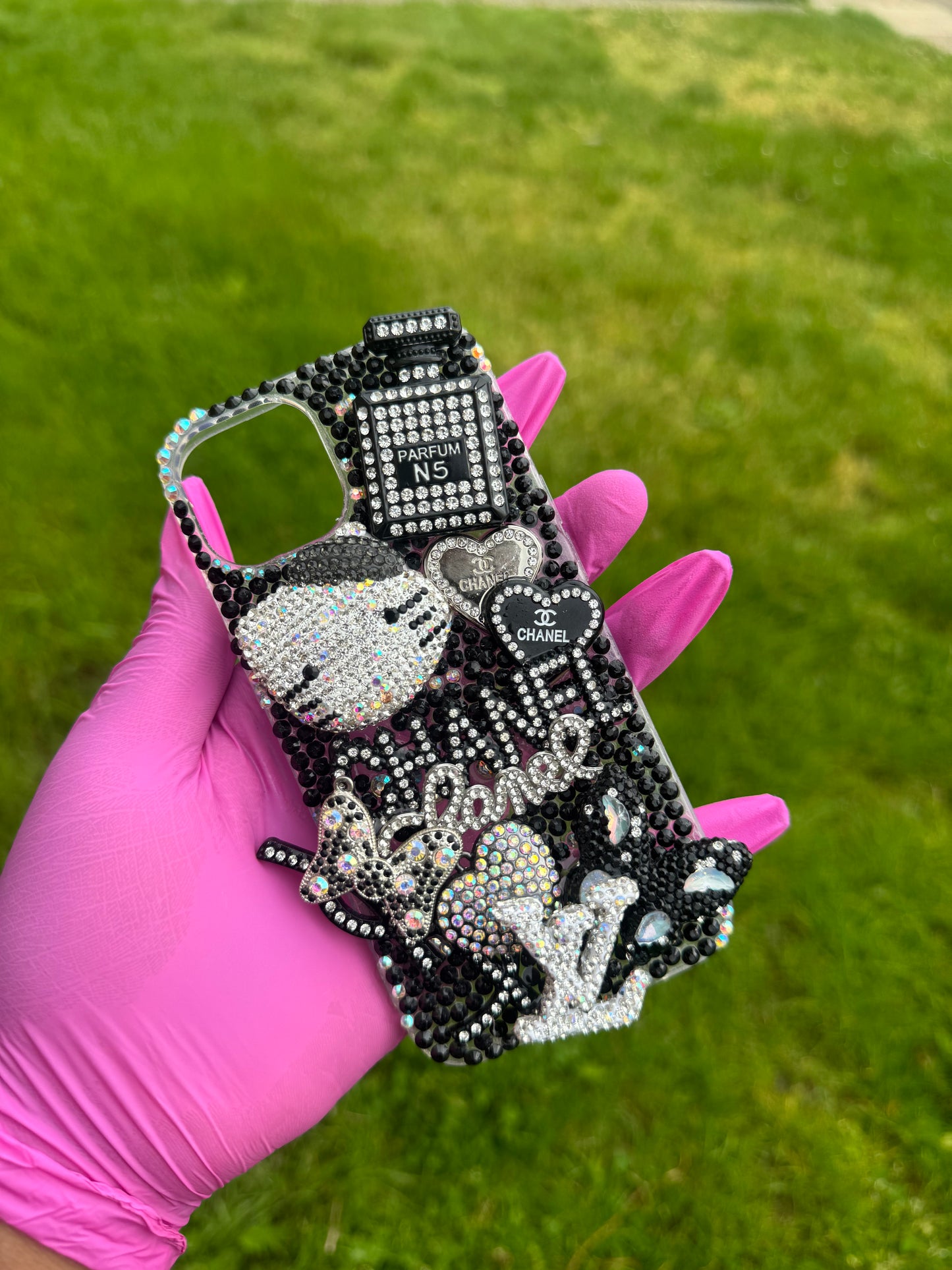 Black iPhone 13/14 junk case